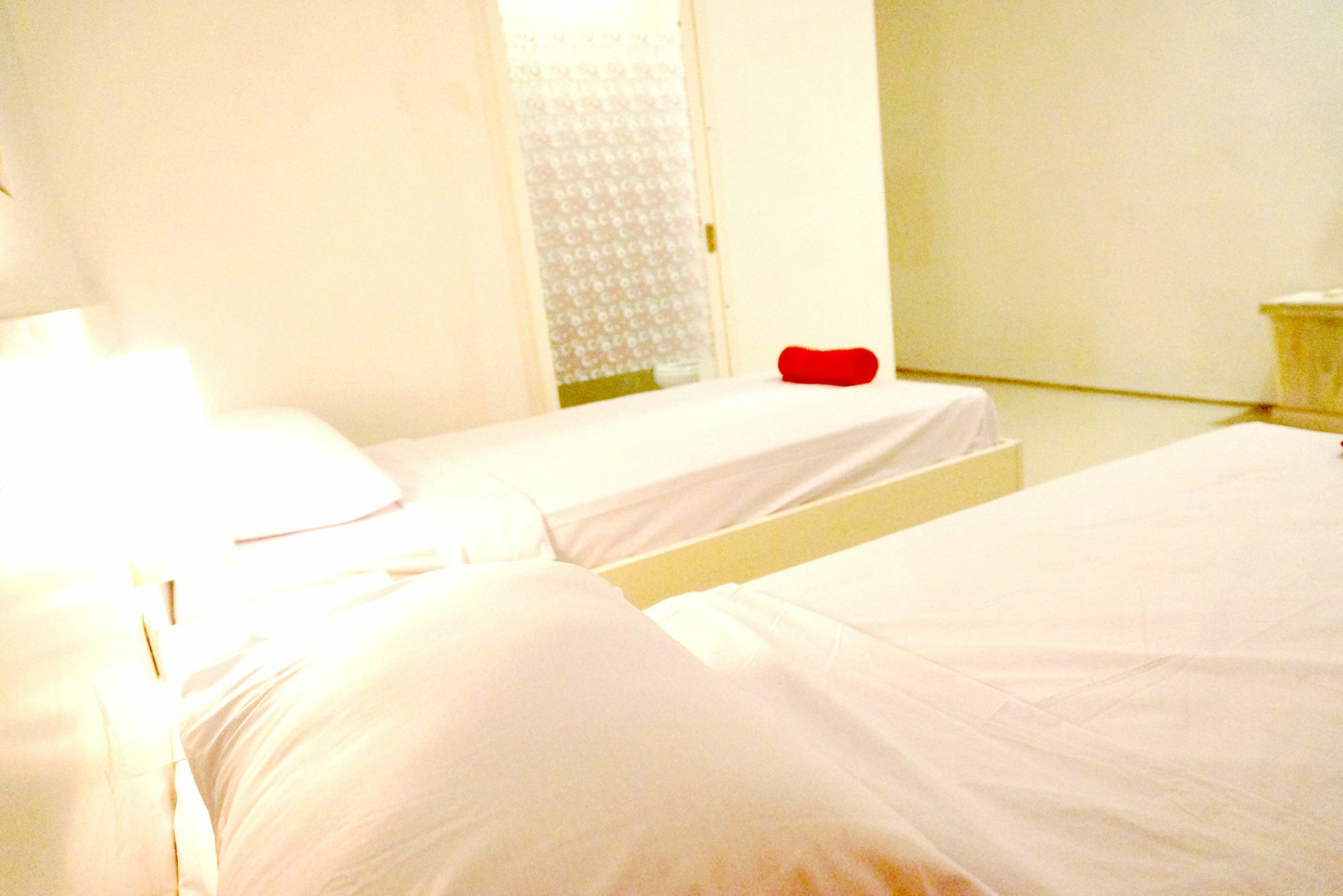 Oyo 1489 Simona Hotel Kerobokan Exteriér fotografie